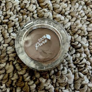 - 100% Pure Fruit Pigmented Eyebrow